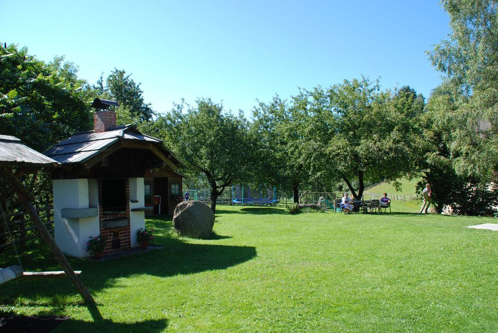 Ferienwohnung Lahnerhof Arriach Luaran gambar